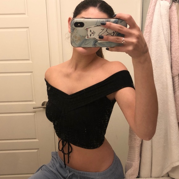 Fashion Nova over-the-shoulder drawstring top - Picture 3 of 3